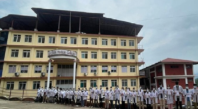 “Palpa’s Lumbini Medical College Students Stage Protests, Demanding Refund of Excessive Fees”